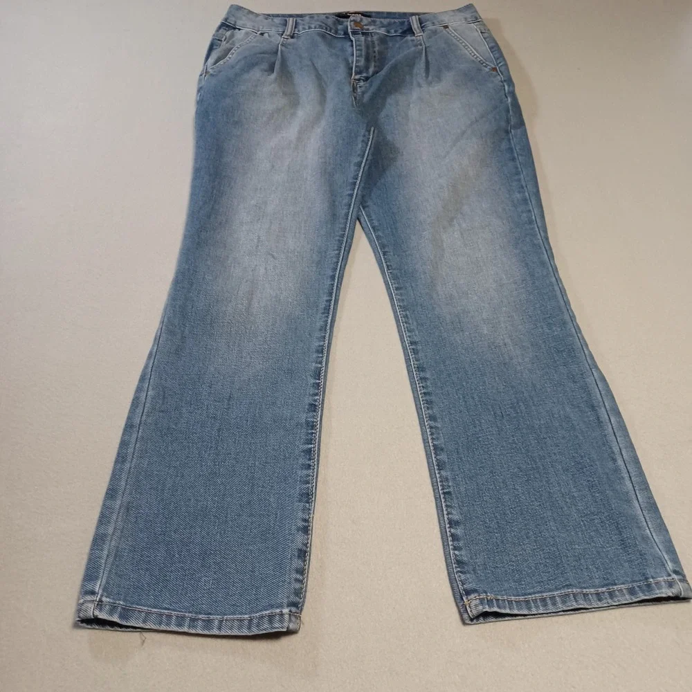 d.jeans Womens‎ Size 10 Light Wash Pleated Front Straight Leg Denim Jeans Blue